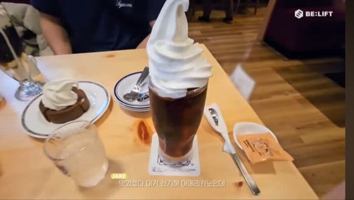 Jake Sunghoon コメダ珈琲店