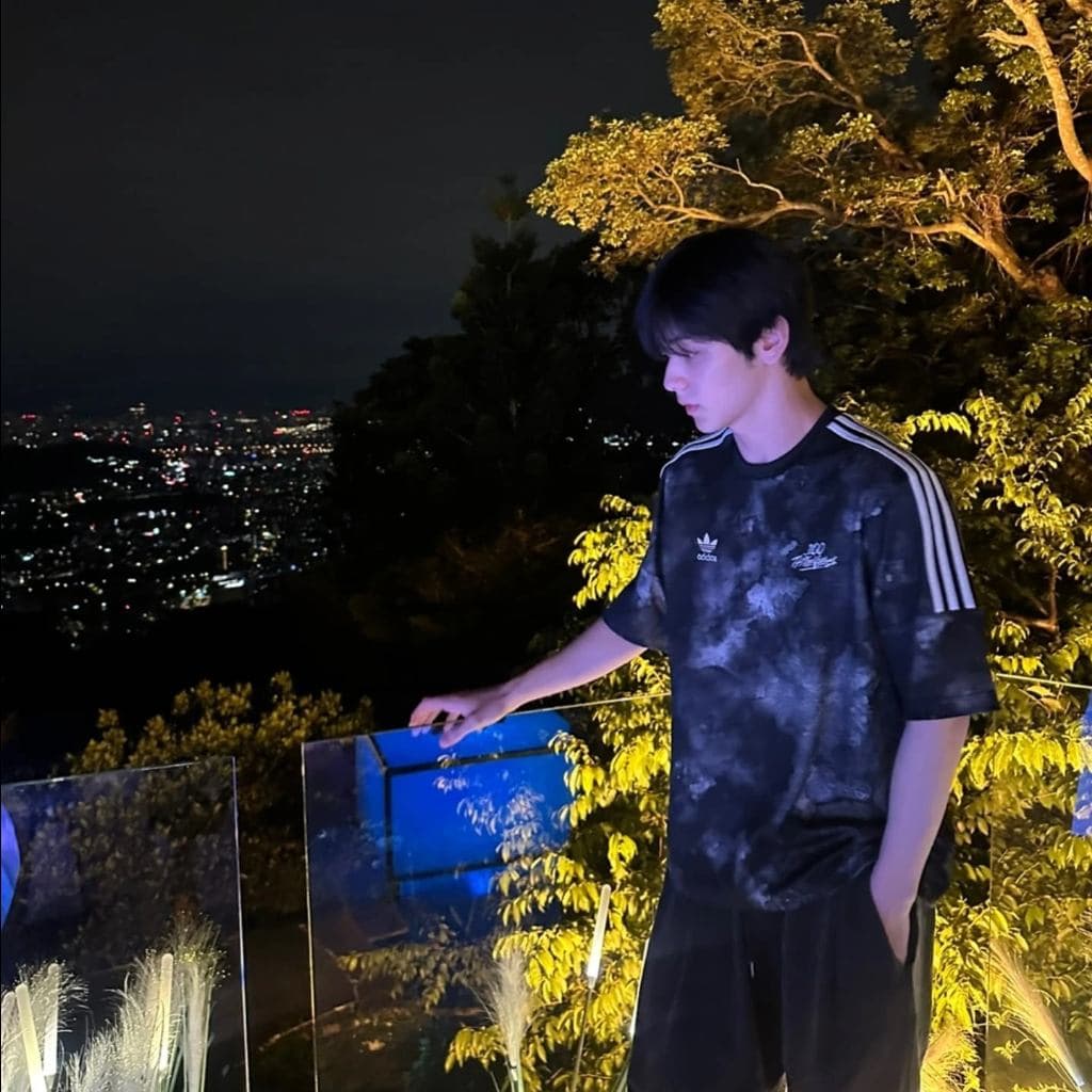 屋頂上 The Top