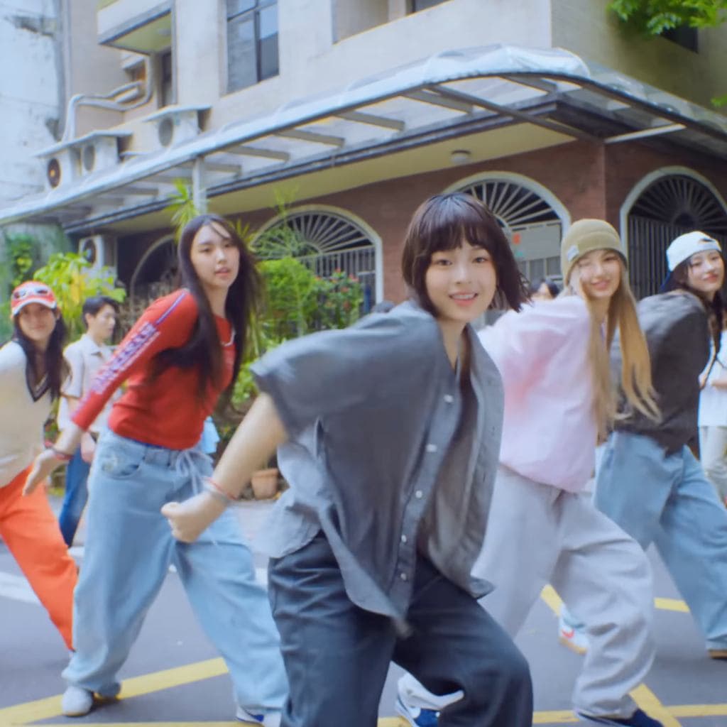 How Sweet 路人圍觀