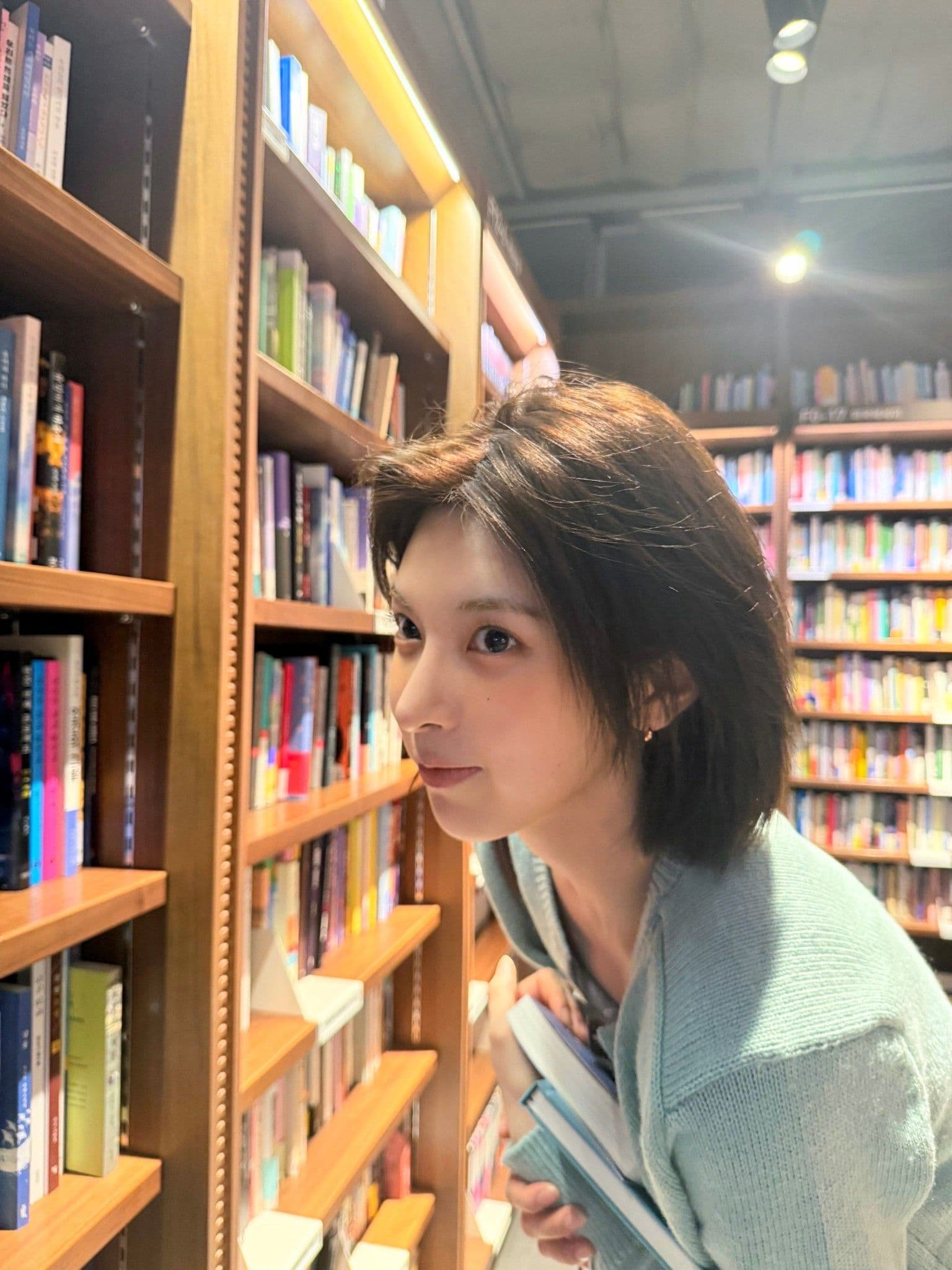 Bae 逛書店 - 圖片 1