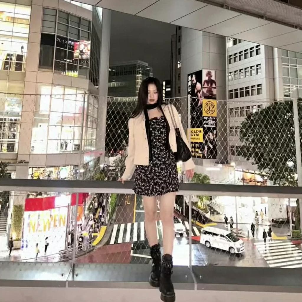 Ahyeon 橋上