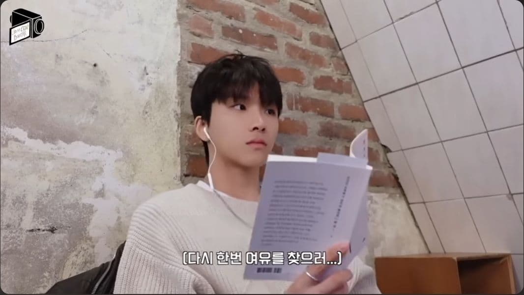 Woonhak 看書的咖啡廳