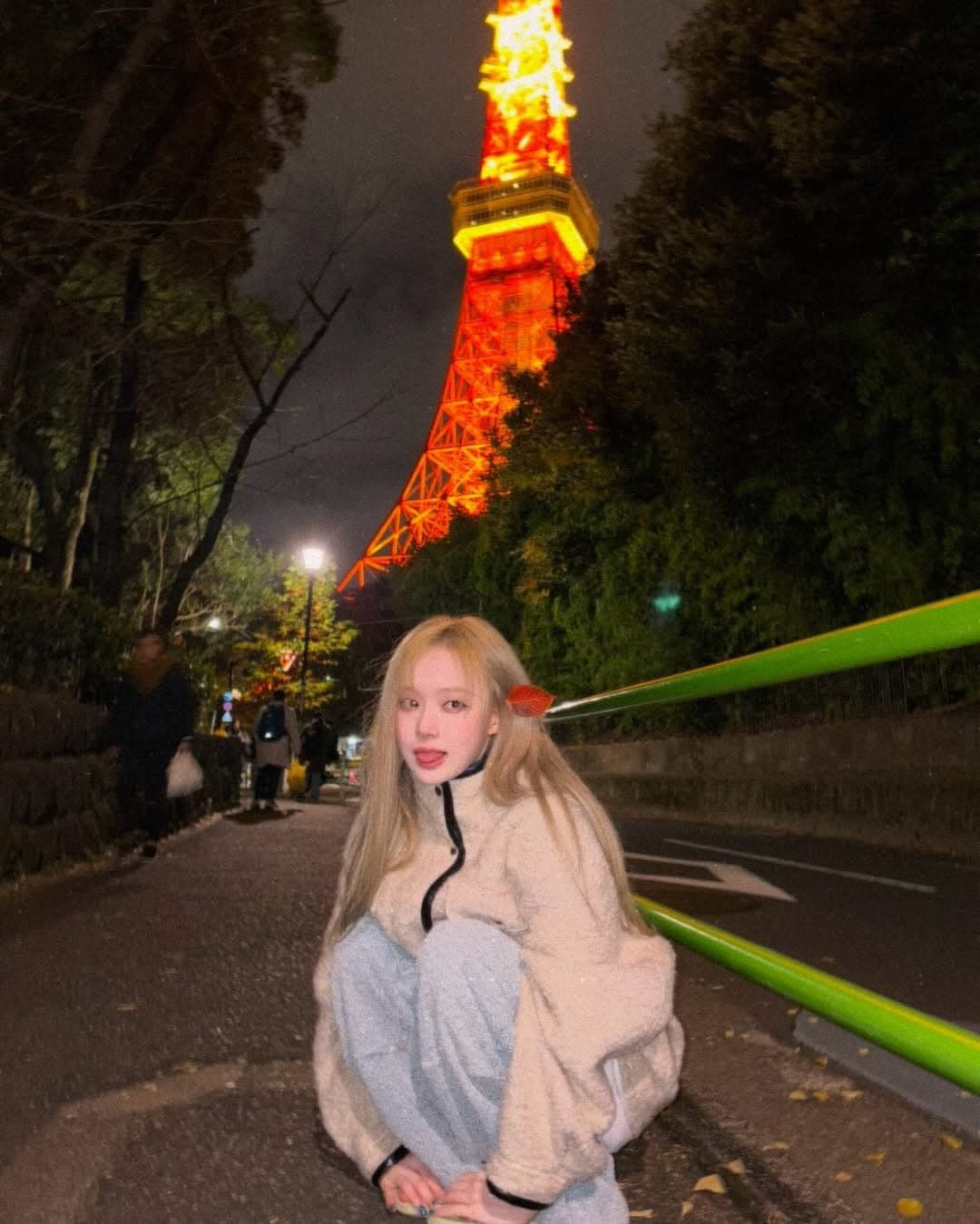 Winter路邊蹲與東京鐵塔