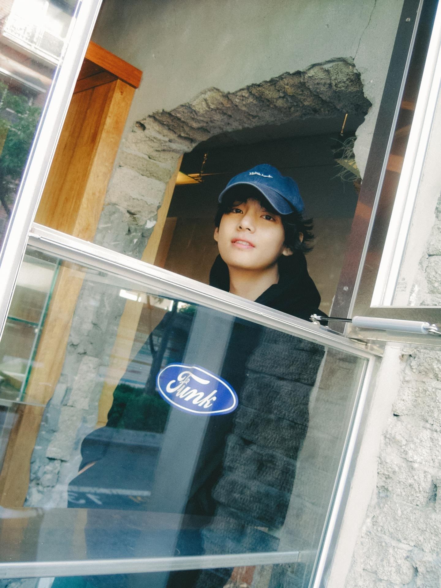 V 同款 Bar - 圖片 2