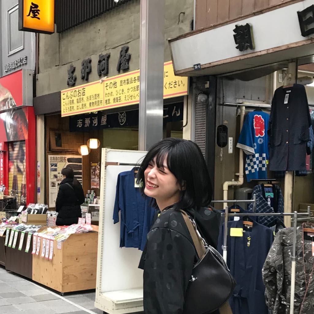 Ahyeon 燦笑