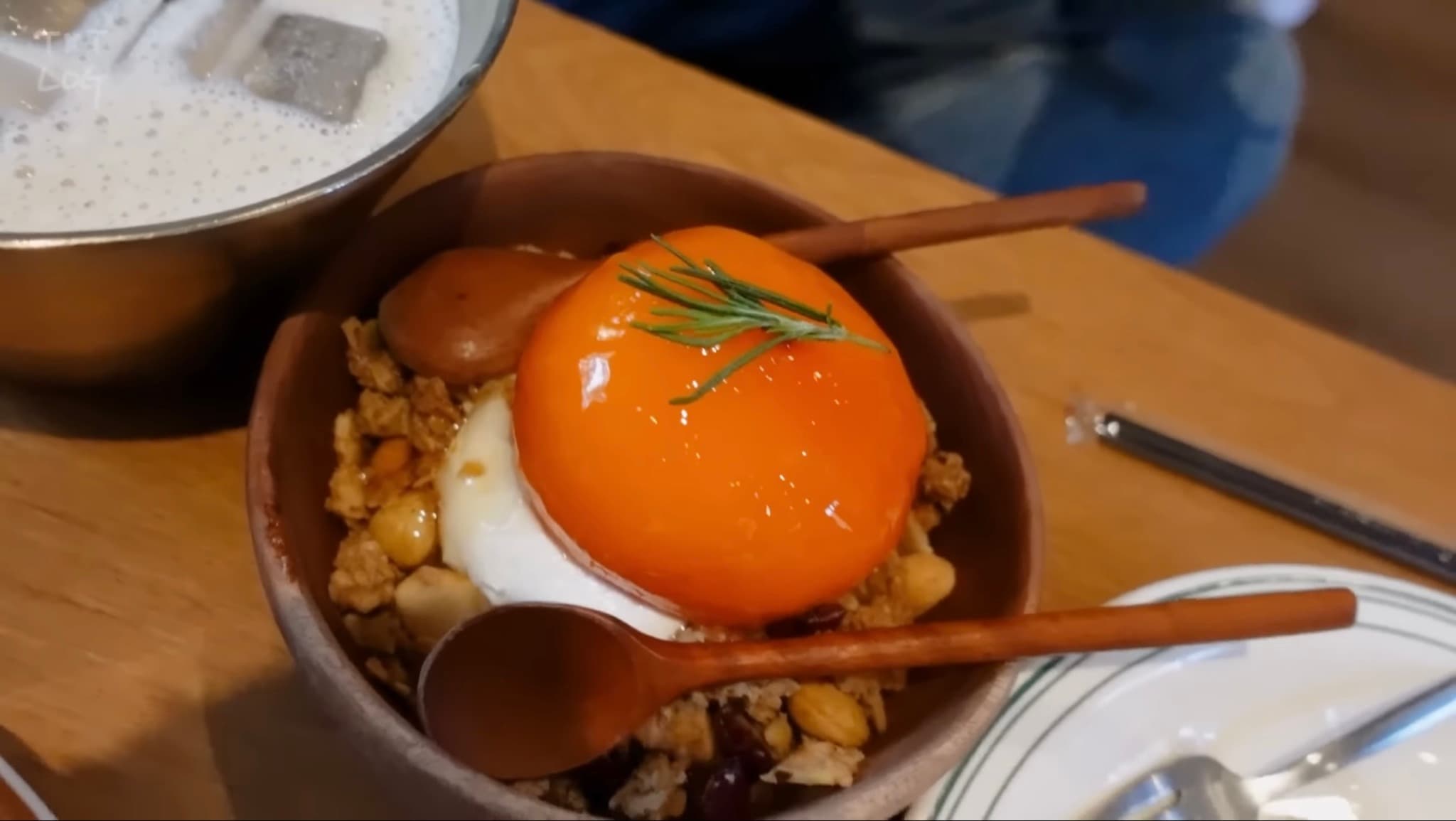 然竣、杋圭 吃甜點 - 圖片 5