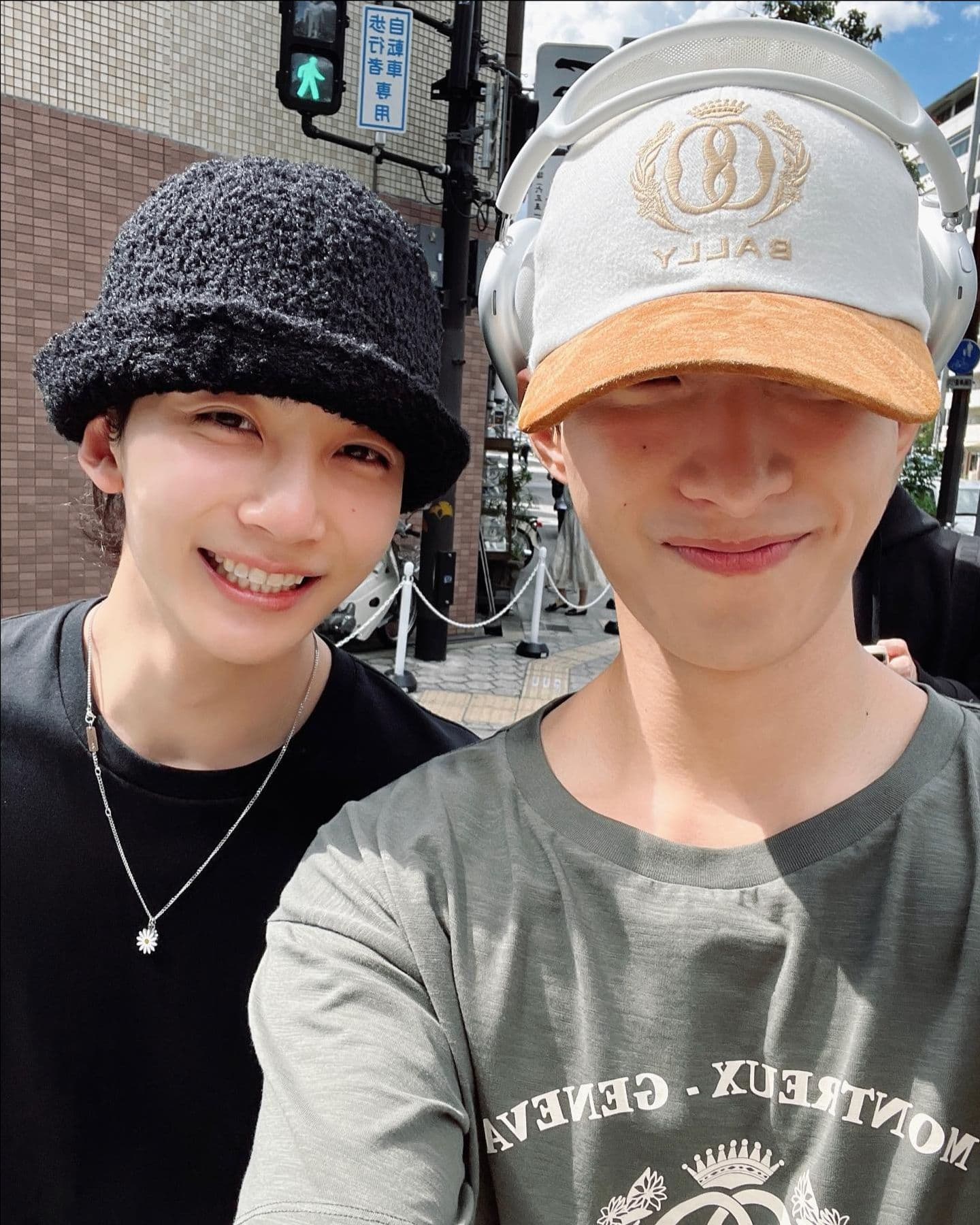 JEONGHAN DK 路口自拍