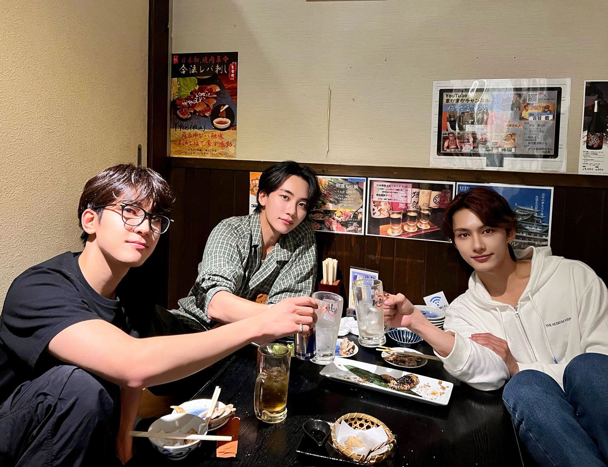 JEONGHAN JUN WONWOO 小酌